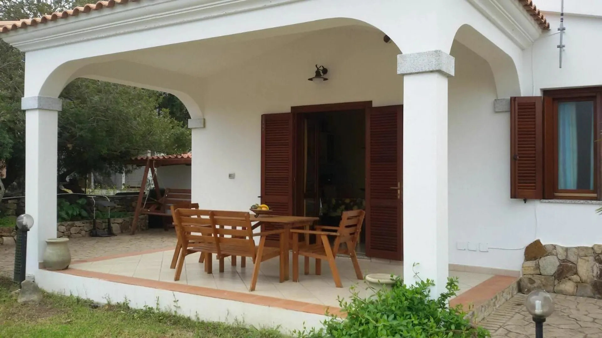 Apartment With 2 Bedrooms In San Teodoro, With Furnished Terrace San Teodoro  0*, San Teodoro (Sardinia)